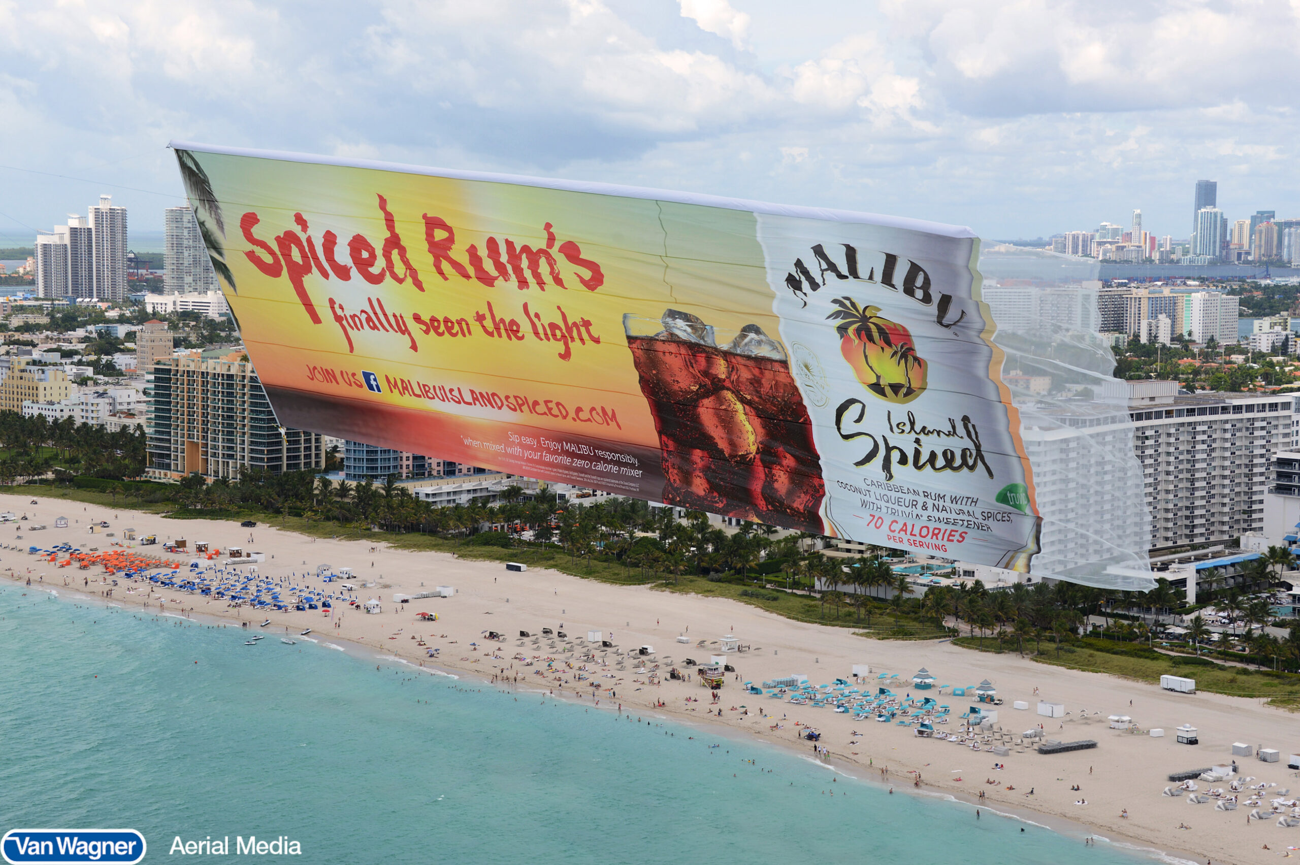 Take Your 4th Quarter Results To New Heights With Aerial Advertising featured image